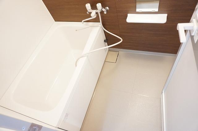 バス・シャワールーム　浴室