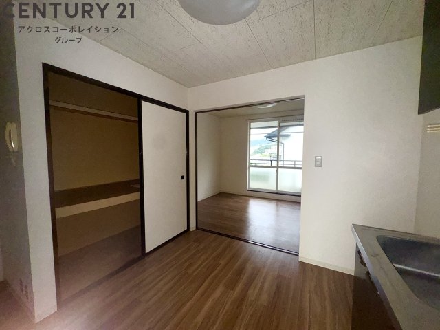 居室・リビング　日差しも良く入る！