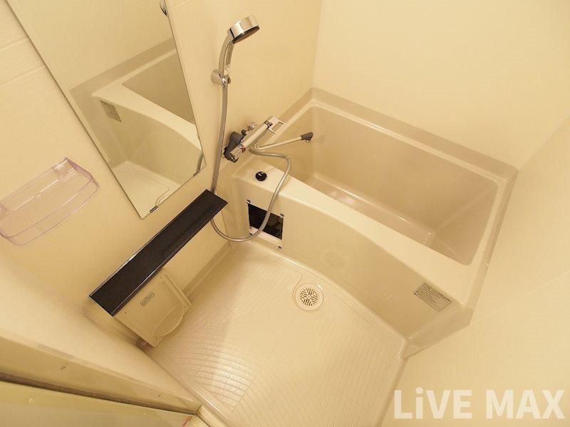 バス・シャワールーム　同施工会社の同仕様写真です。