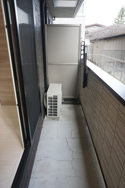 バルコニー　★バルコニーでは洗濯物が干せます★