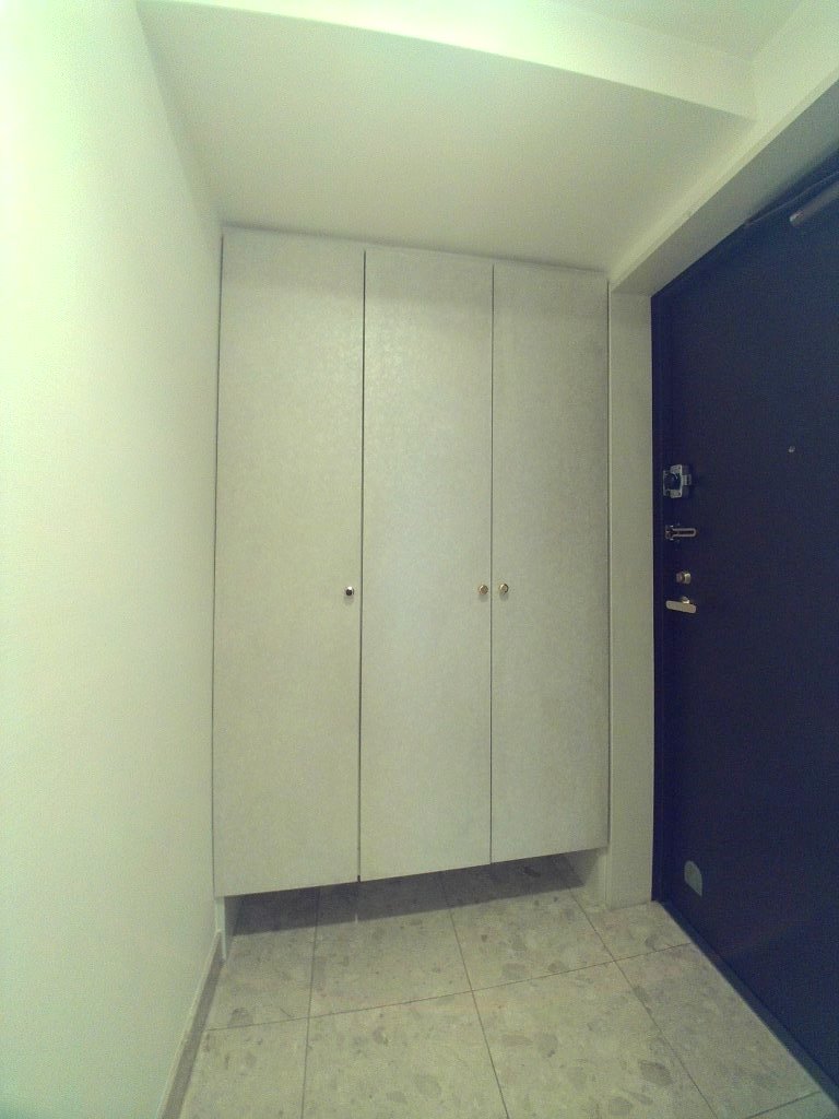 玄関　※同物件別住戸の写真を参考に掲載しております。
