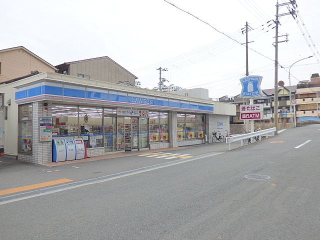 コンビニ　ローソン（コンビニ）まで401m