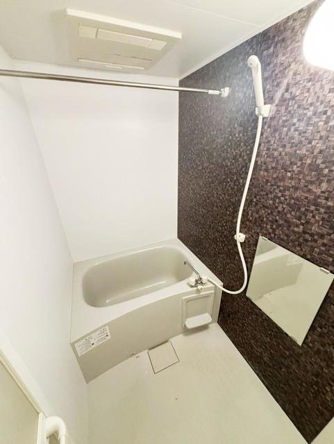 バス・シャワールーム　同仕様参考写真