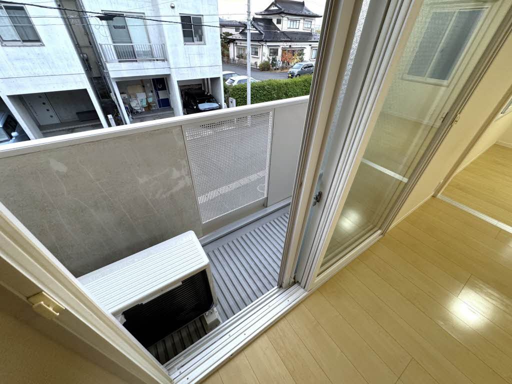 バルコニー　バルコニー