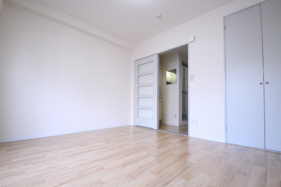 居室・リビング　※別部屋の写真です