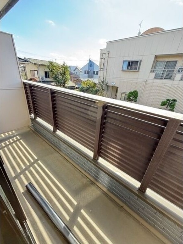 バルコニー　図面と現状に相違がある場合には現状を優先