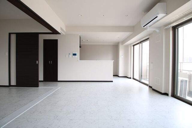 居室・リビング　※違う号室の参考写真です。