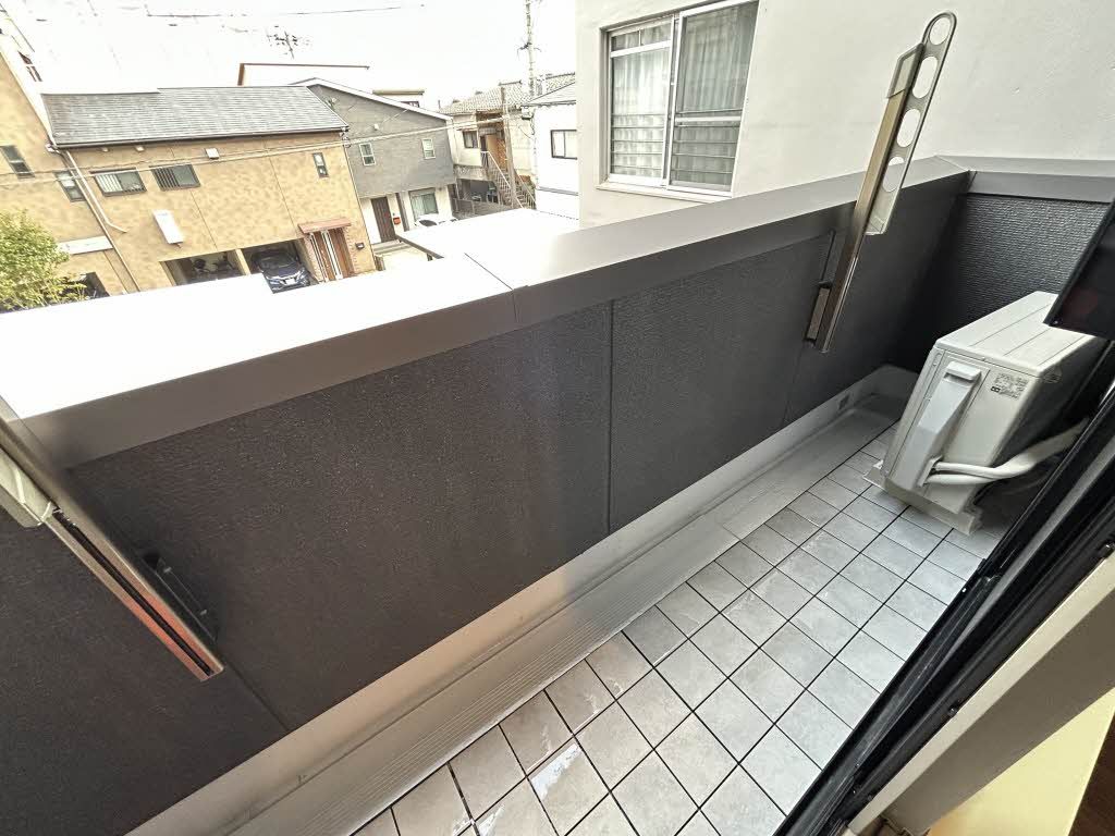 バルコニー　バルコニー