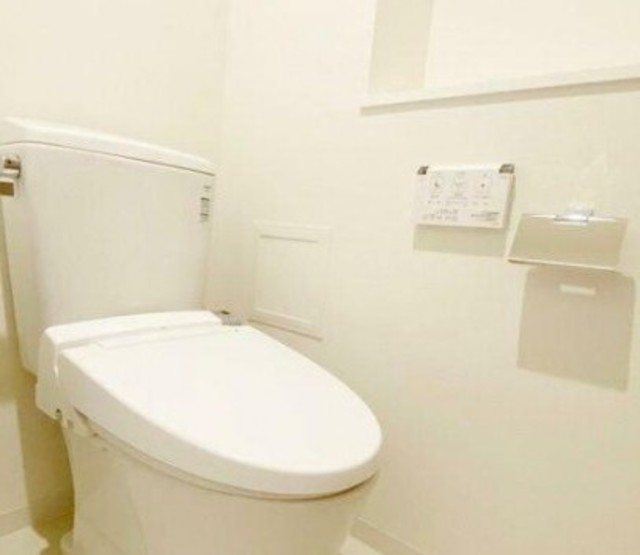 トイレ　室内参考写真