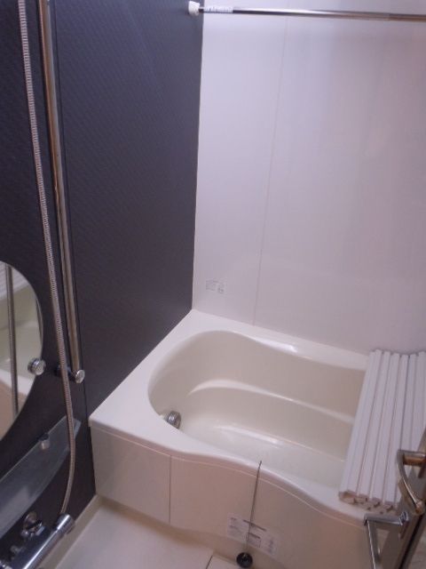 バス・シャワールーム　☆別部屋参考写真☆