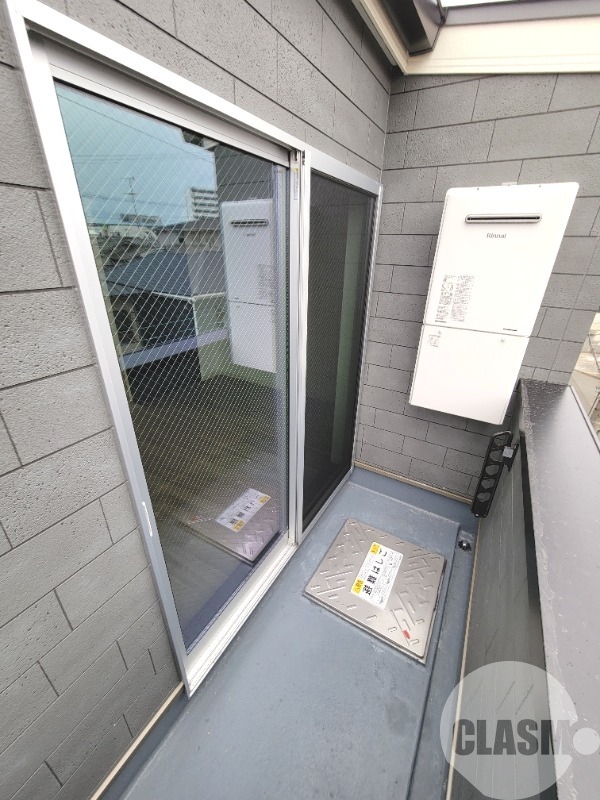 バルコニー　採光良好♪