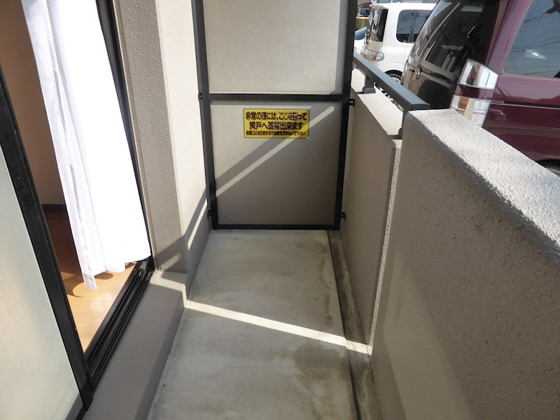 バルコニー　同物件別部屋