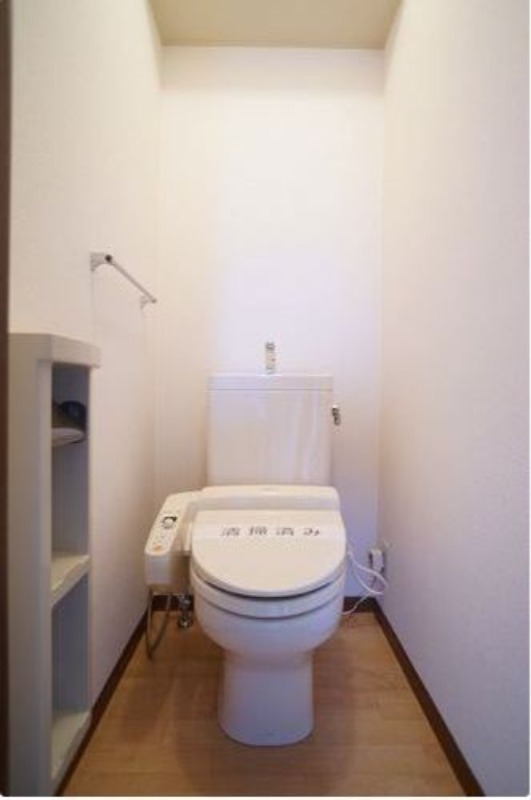 トイレ　図面と現状に相違がある場合には現状を優先