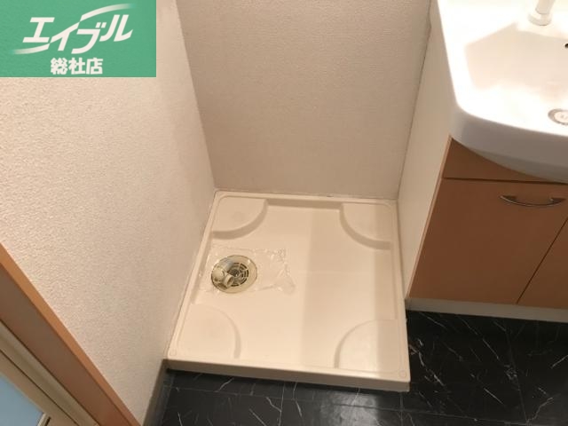 その他設備　洗濯機置場