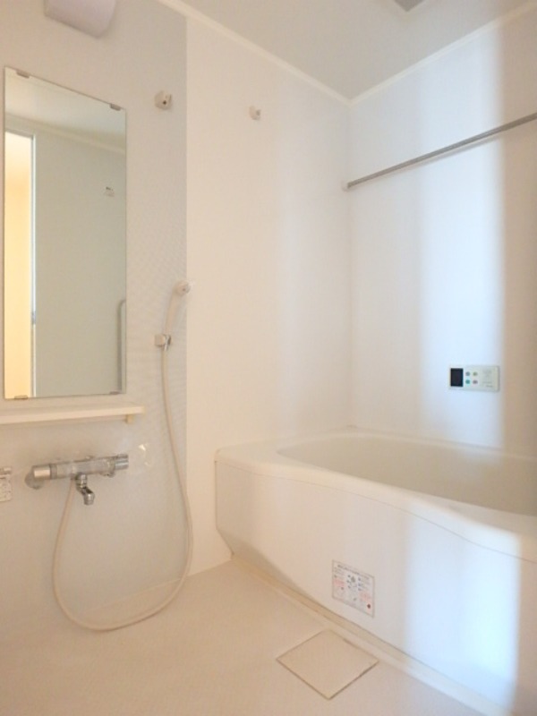 バス・シャワールーム　図面と現状に相違がある場合には現状を優先