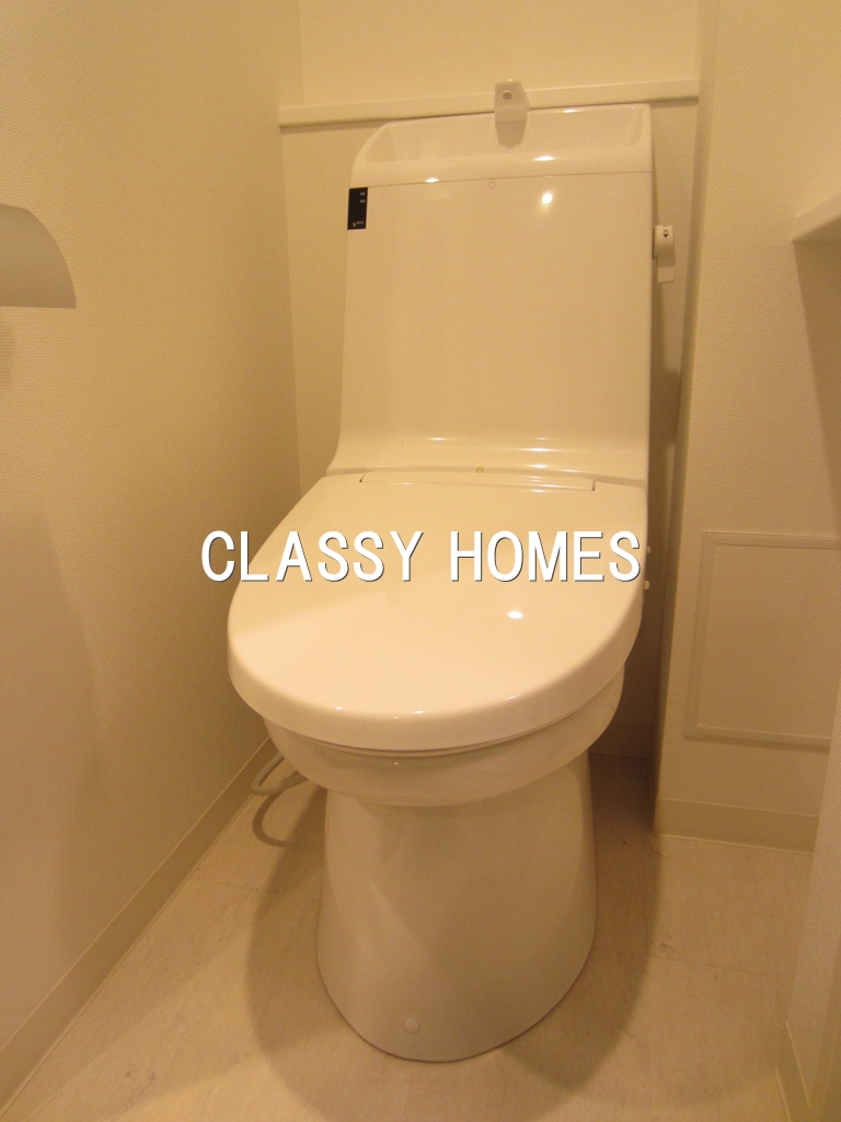 トイレ　2012年竣工　分譲マンション：トイレ