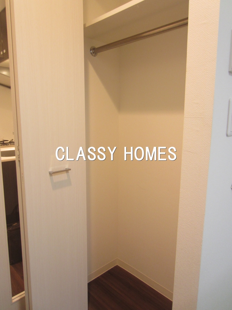 収納　2012年竣工　分譲マンション：クローゼット