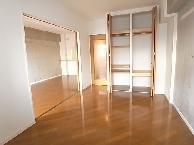 カノン横浜の内装写真