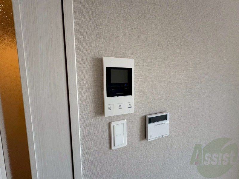 セキュリティ　モニタ付インターホンでセキュリティ面も安心です。