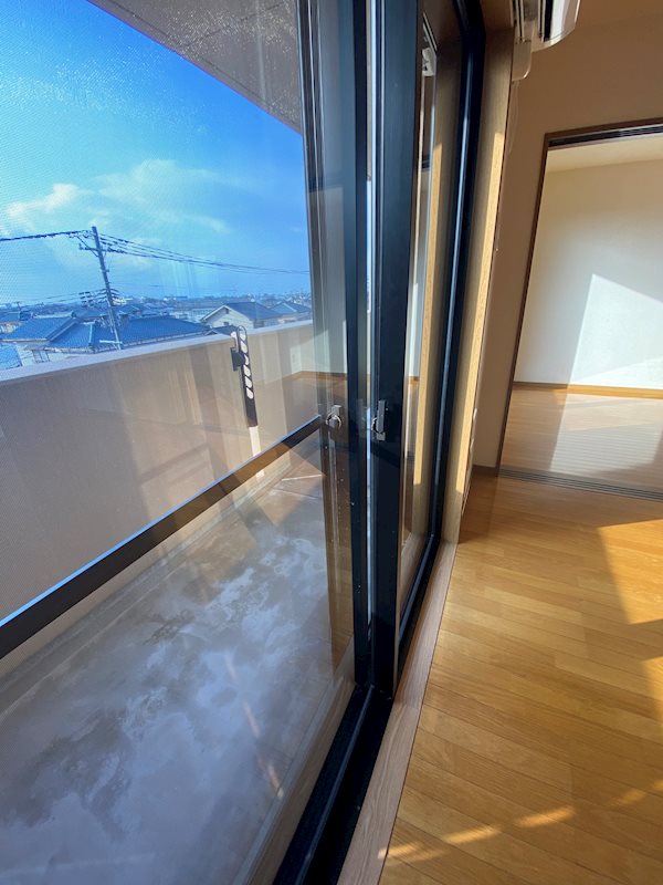 バルコニー　※別部屋参考画像