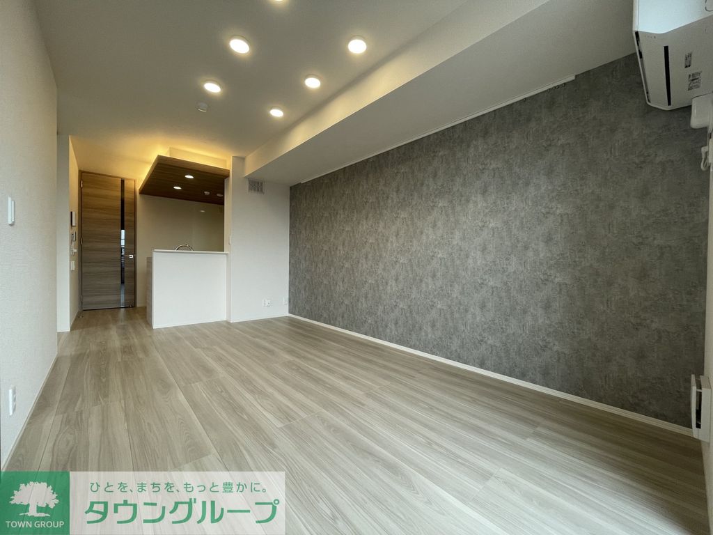 居室・リビング　エントランス