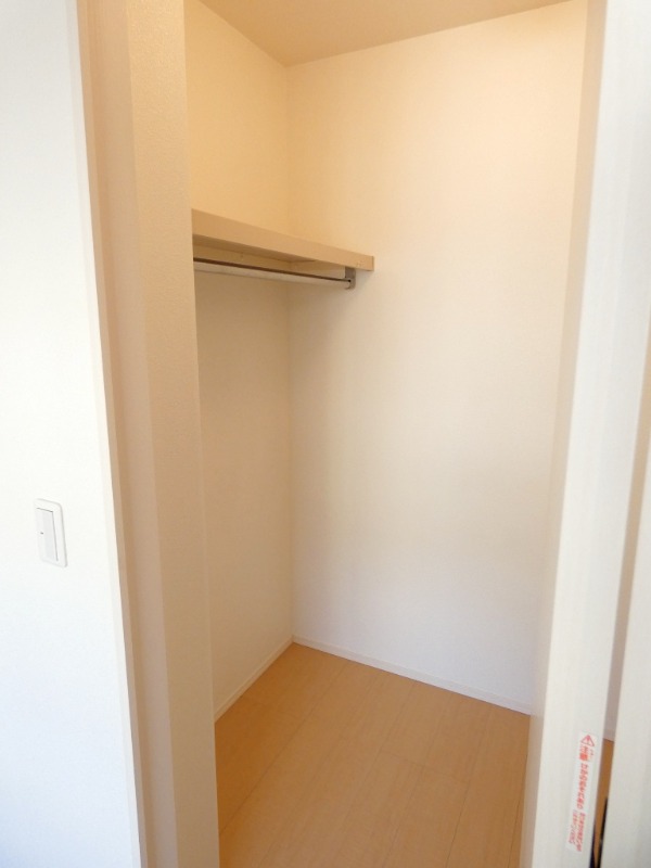 収納　図面と現状に相違がある場合には現状を優先