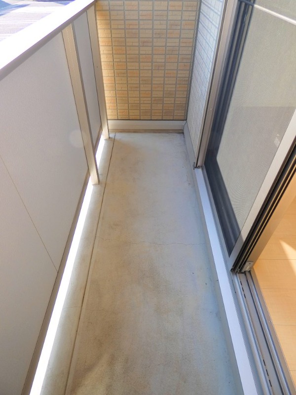 バルコニー　図面と現状に相違がある場合には現状を優先