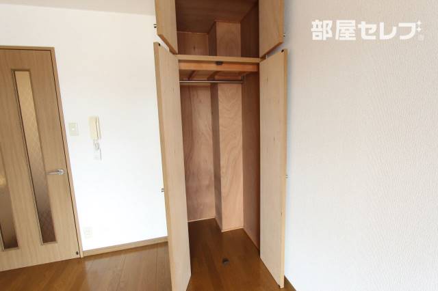 収納　＊１０１号室参照