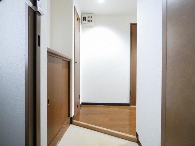 玄関　広々とした玄関です！