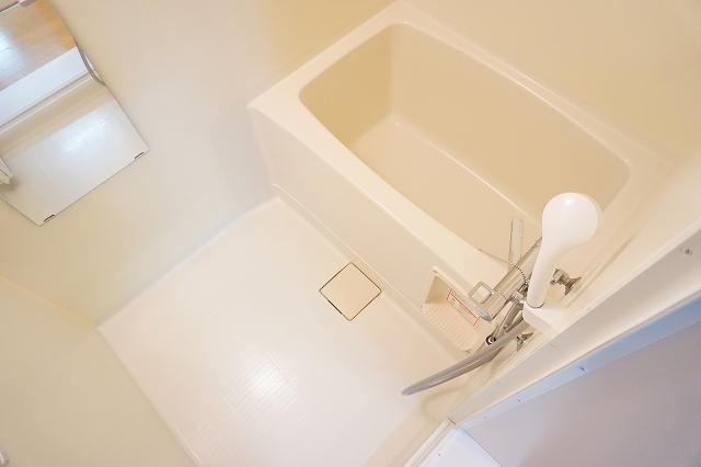 バス・シャワールーム　浴室