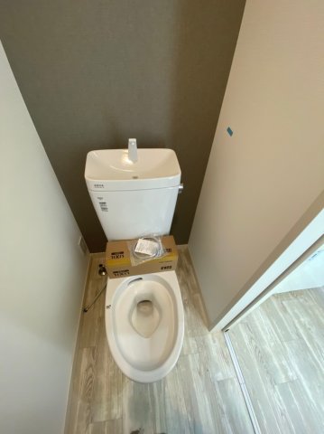 トイレ　同施工会社施工物件の参考写真になります※現況優先