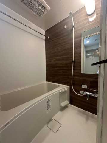 バス・シャワールーム　別部屋の参考写真になります。