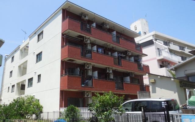 エントランス　リプロ神戸西店は神戸市西区専門店です。