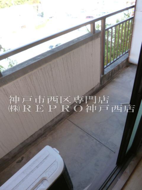 バルコニー　リプロ神戸西店は神戸市西区専門店です。