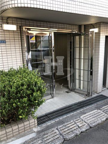 エントランス　エントランス