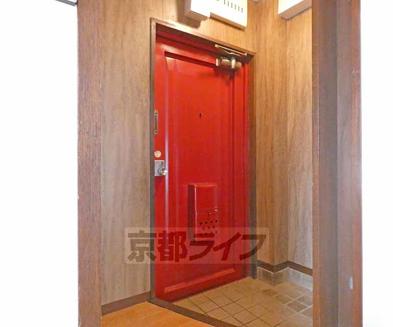 玄関　玄関です。