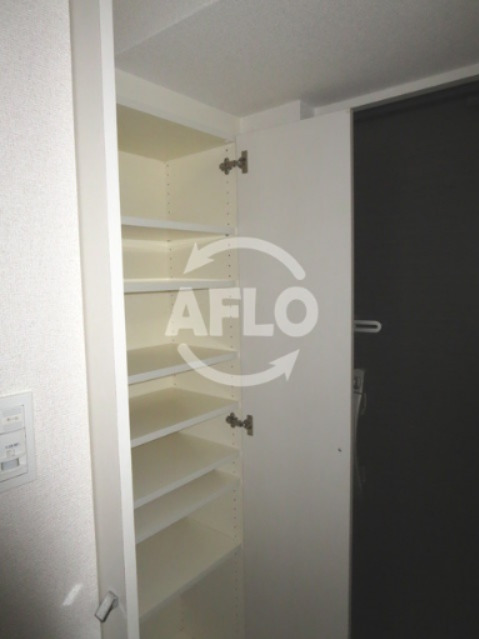 その他　S-RESIDENCE Honmachi Marks　シュー