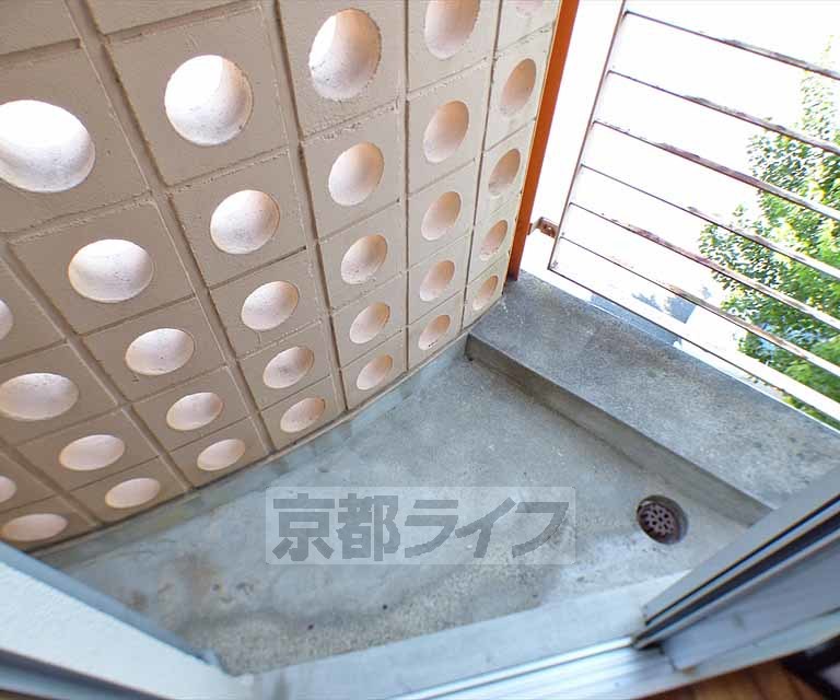 バルコニー　風当りの良いバルコニーです。