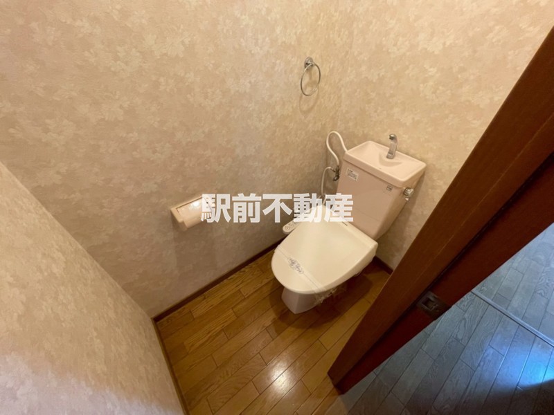 トイレ　反転タイプ