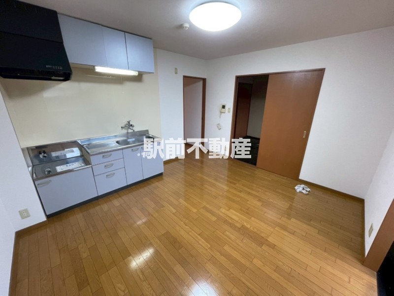 居室・リビング　反転タイプ