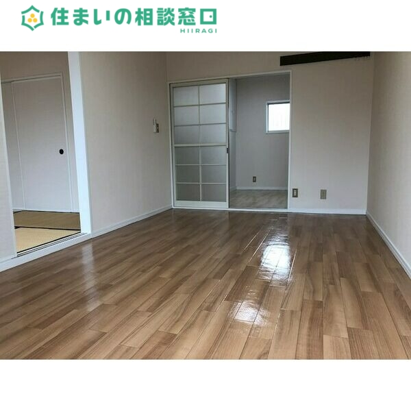 居室・リビング　同型