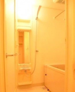 バス・シャワールーム　お風呂です