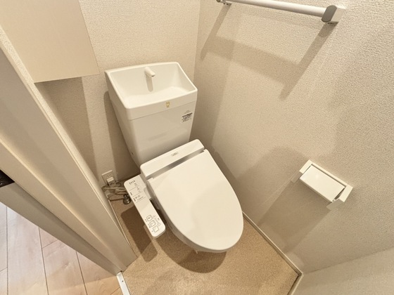 トイレ　シャワー付きトイレ