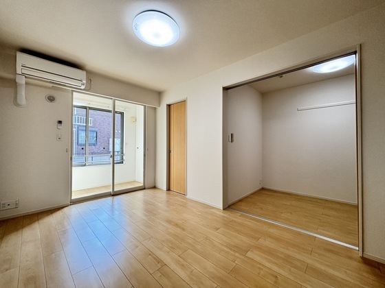 居室・リビング　リビング