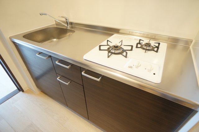 キッチン　2口ガスコンロのシステムキッチンです