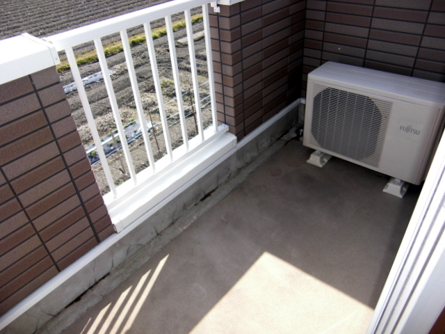 バルコニー　南向きのバルコニー