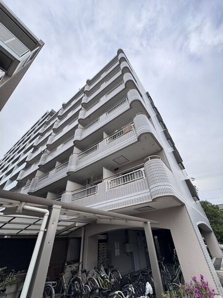 建物外観　おしゃれな外観です