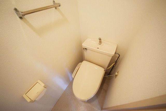 トイレ　★お問い合わせはタウンハウジング府中店まで★