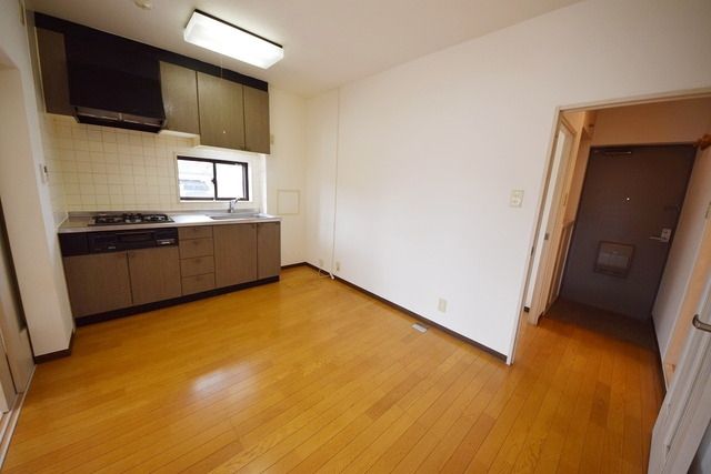 居室・リビング　★お問い合わせはタウンハウジング府中店まで★