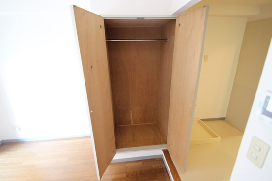 収納　※別号室の写真です